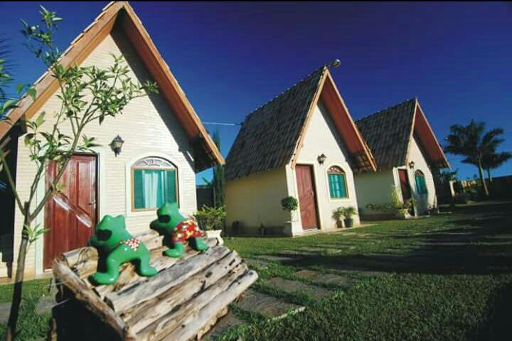 Hotel Pousada Dos Chales Кампус-дус-Гойтаказіс Екстер'єр фото